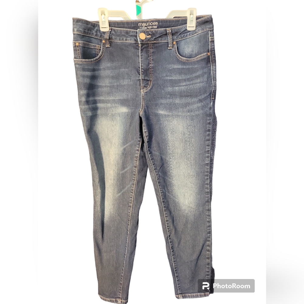 Maurices  jeans